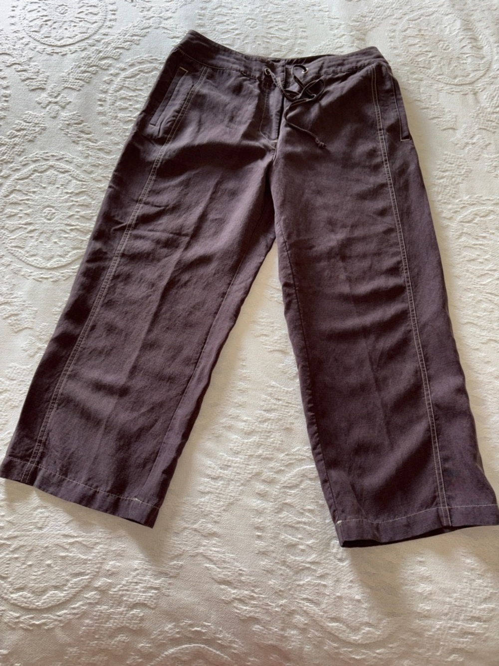 Valerie Stevens Women’s Drawstring Cropped Blended Pants in Dark Brown EUC S